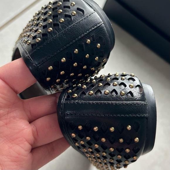 Michael Kors perforated leather Ballet Flats with gold metal details - Picture 7 of 7